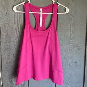 Lululemon Swiftly Tech Racerback Tank Top 2.0 RACE LENGTH in Sonic Pink